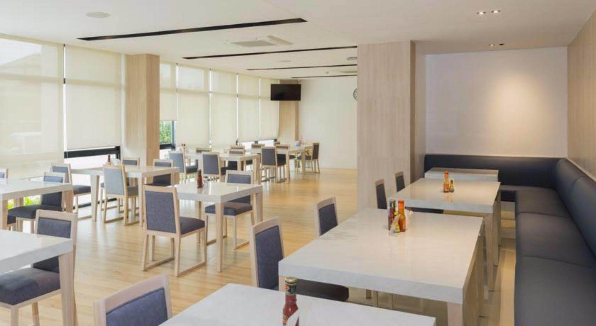 Trat City Hotel Bagian luar foto